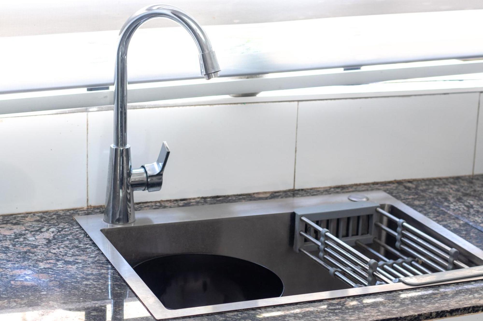 Lowin Suites-One-Bed Apartments Lusaka Bagian luar foto