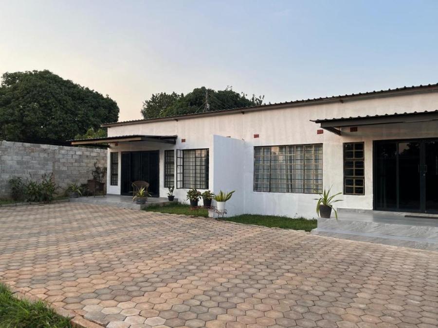 Lowin Suites-One-Bed Apartments Lusaka Bagian luar foto