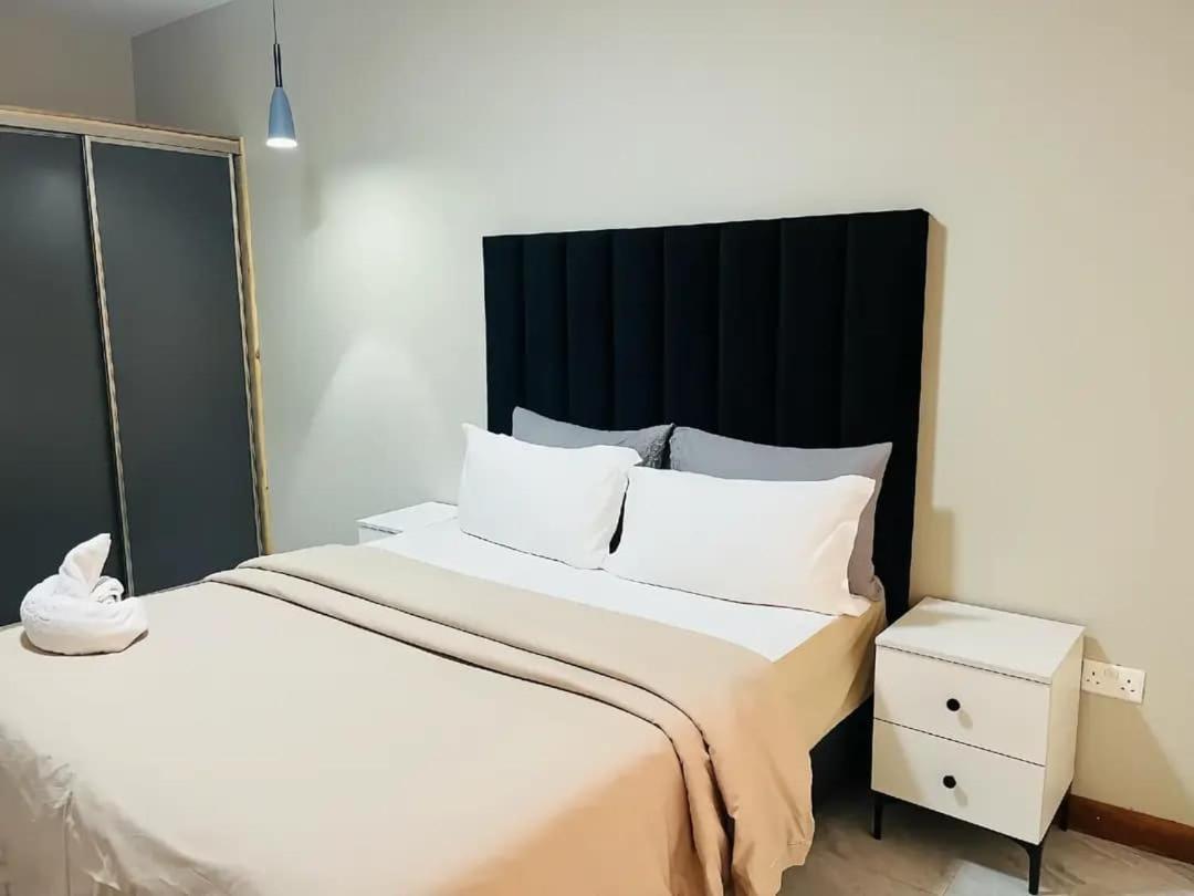Lowin Suites-One-Bed Apartments Lusaka Bagian luar foto